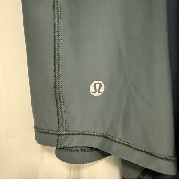 EUC lululemon Sculpt Long-Sleeve Shirt - Picture 2 of 9